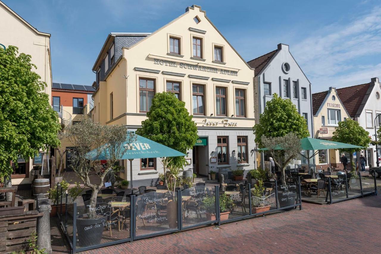 Hotel Schwarzer Adler Jever Exteriör bild