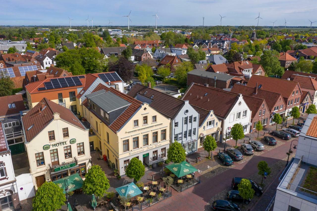 Hotel Schwarzer Adler Jever Exteriör bild